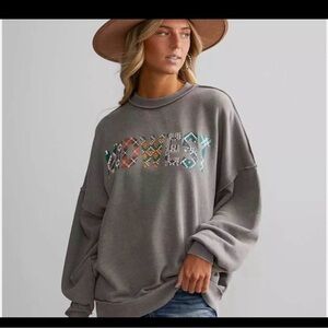 Buckle Gray Graphic Women's Sweater